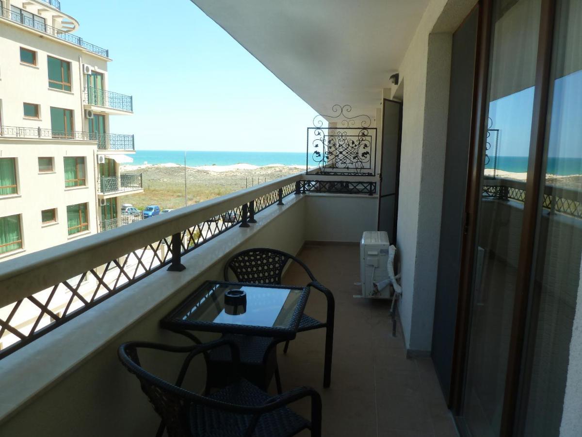 Golden Dunes Primorsko Apartments الغرفة الصورة