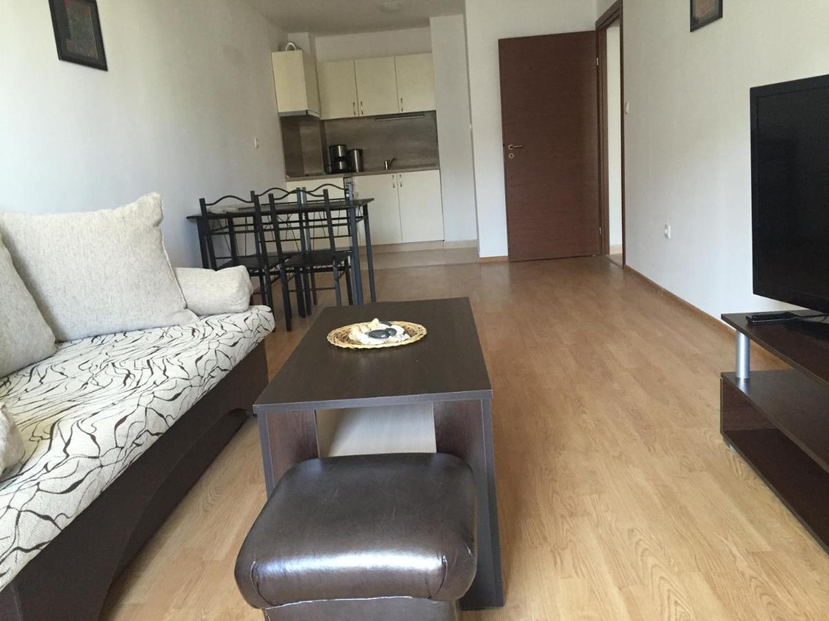 Golden Dunes Primorsko Apartments الغرفة الصورة